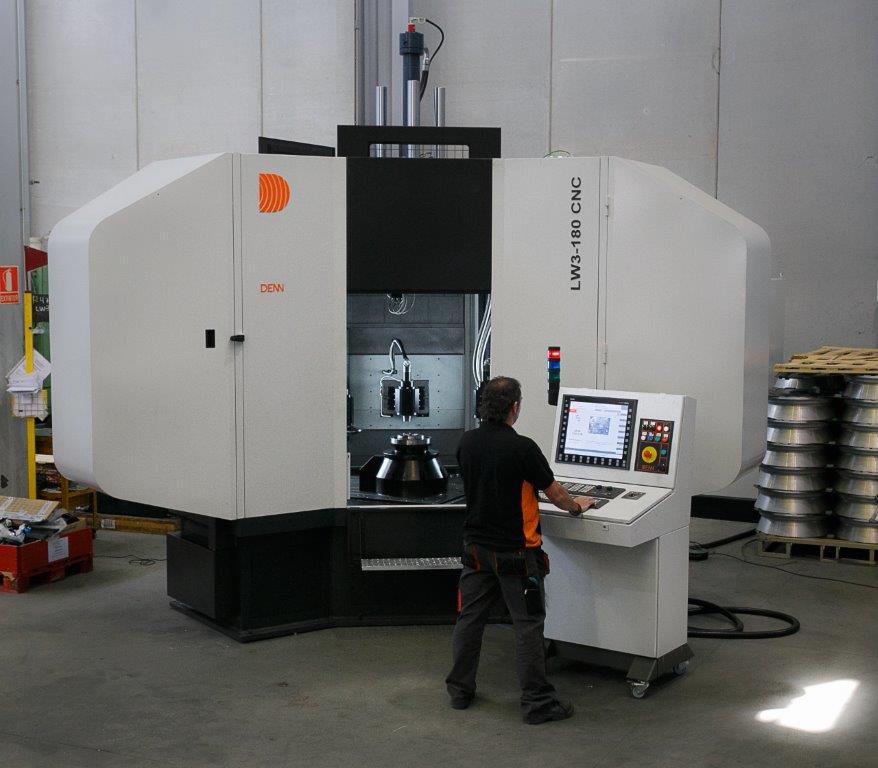 DENN LW-3 flow forming machine